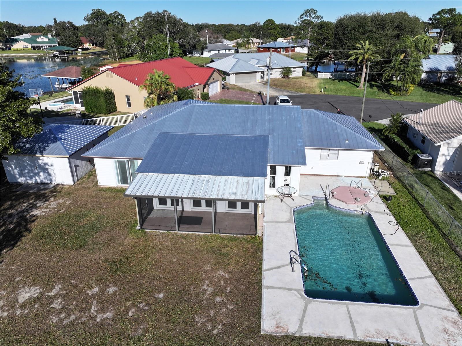 SUN N LAKES - Residential