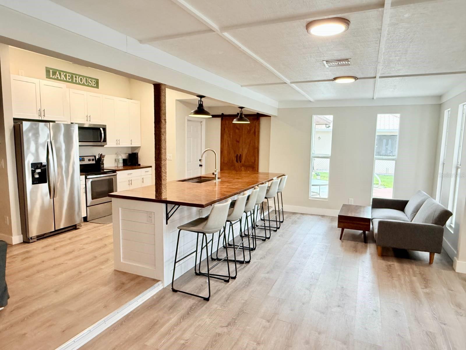 SUN N LAKES - Residential