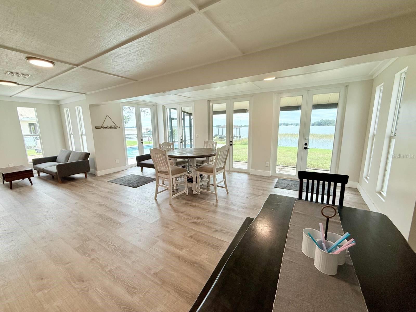 SUN N LAKES - Residential