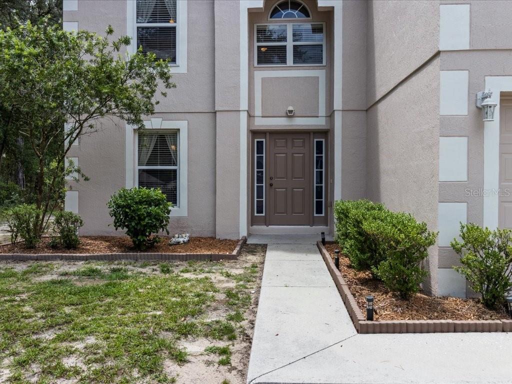 1684 W LORRAINE DRIVE