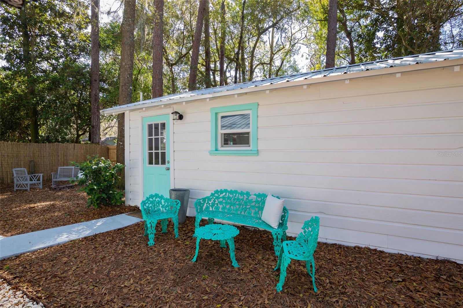 COLSON & BLANDING SUB WESTFIELD - Residential Lease