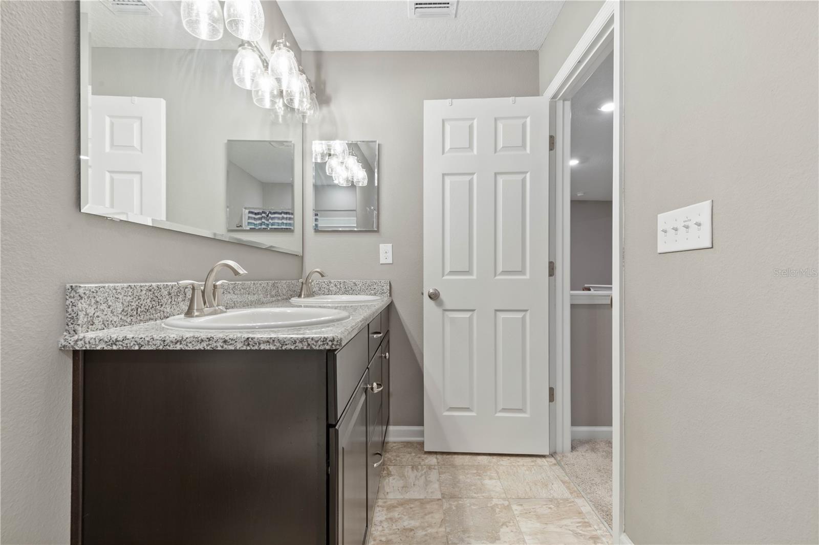 LAS CASITAS - Residential