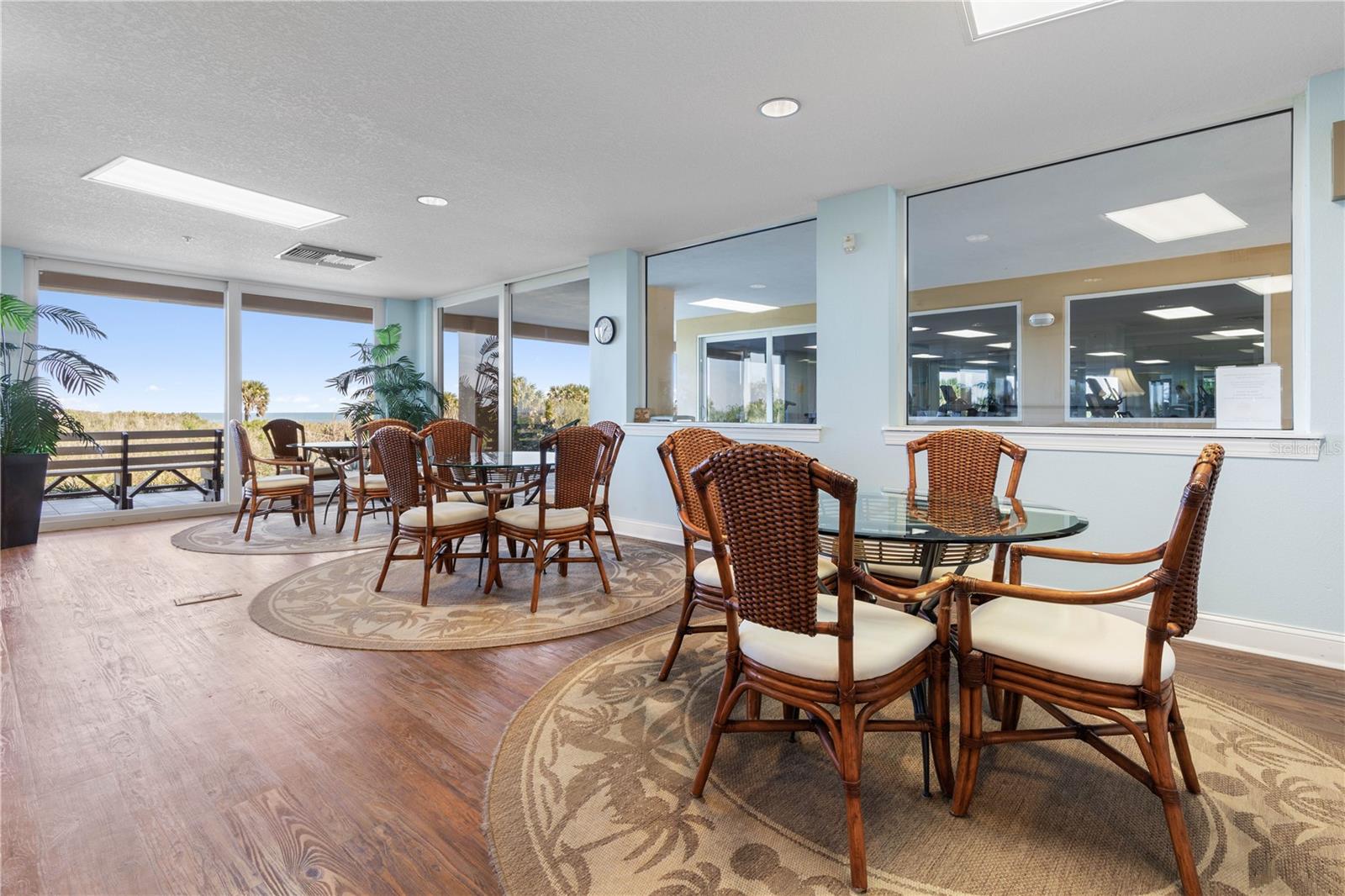 LAS CASITAS - Residential