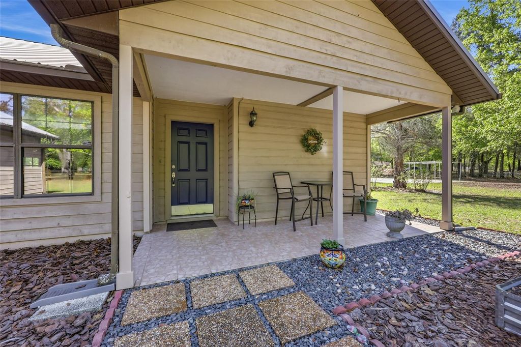 Photo of 15223 NW State Road 45, High Springs, FL 32643 (MLS # GC538801)