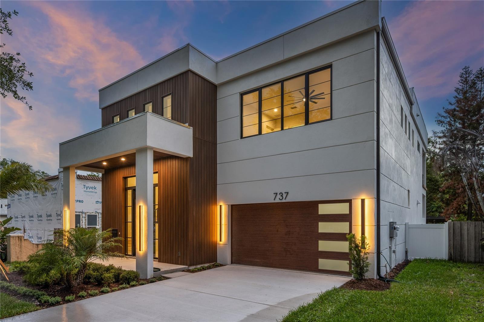 PARK LAKE TERRACE - Residential