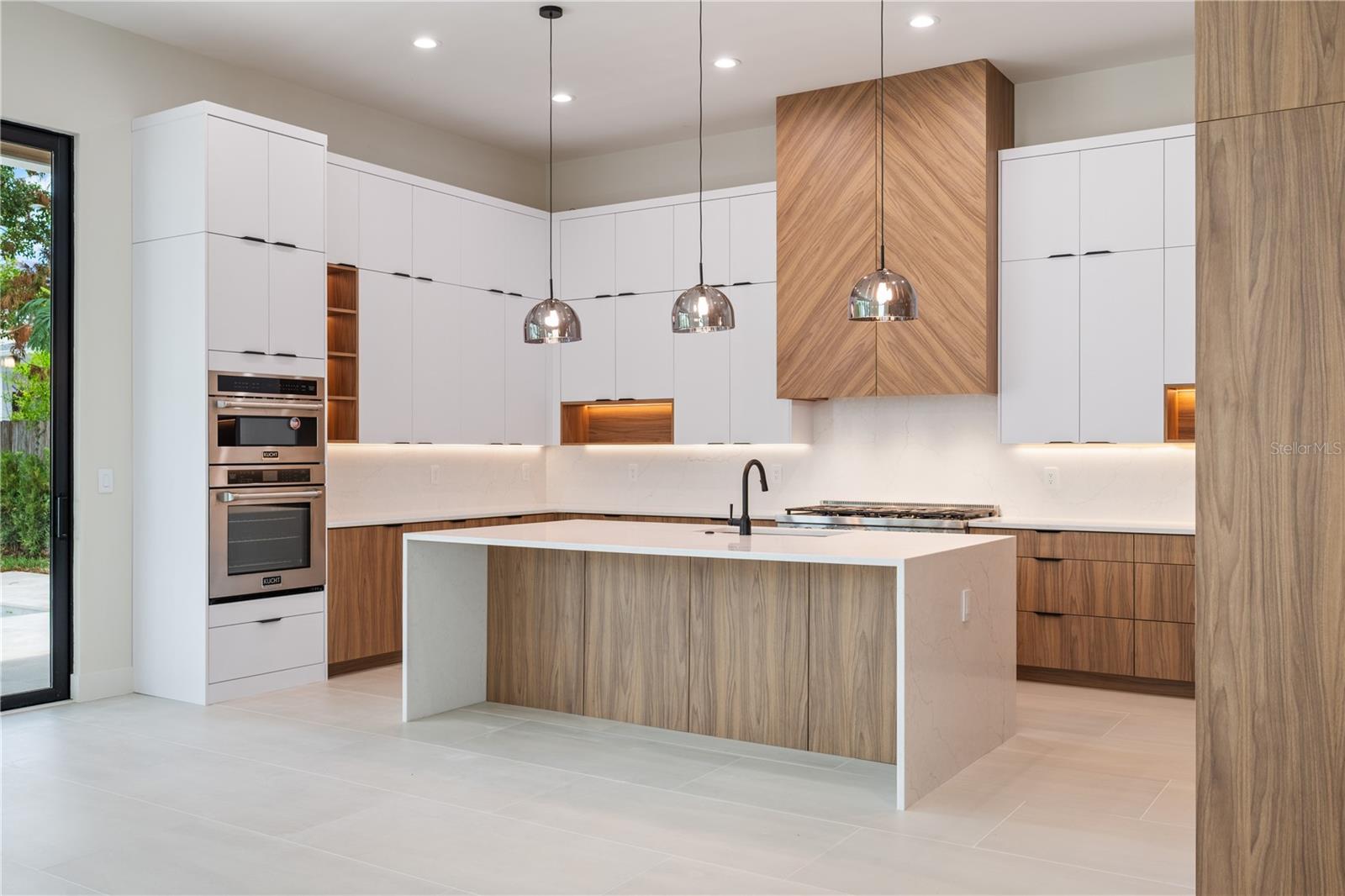 PARK LAKE TERRACE - Residential