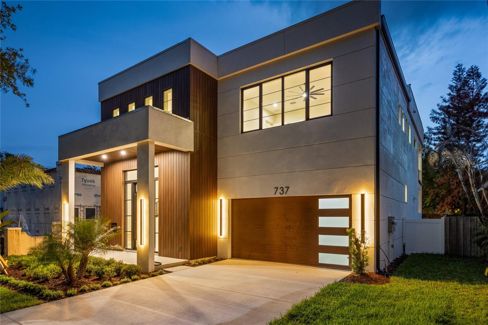 PARK LAKE TERRACE - Residential