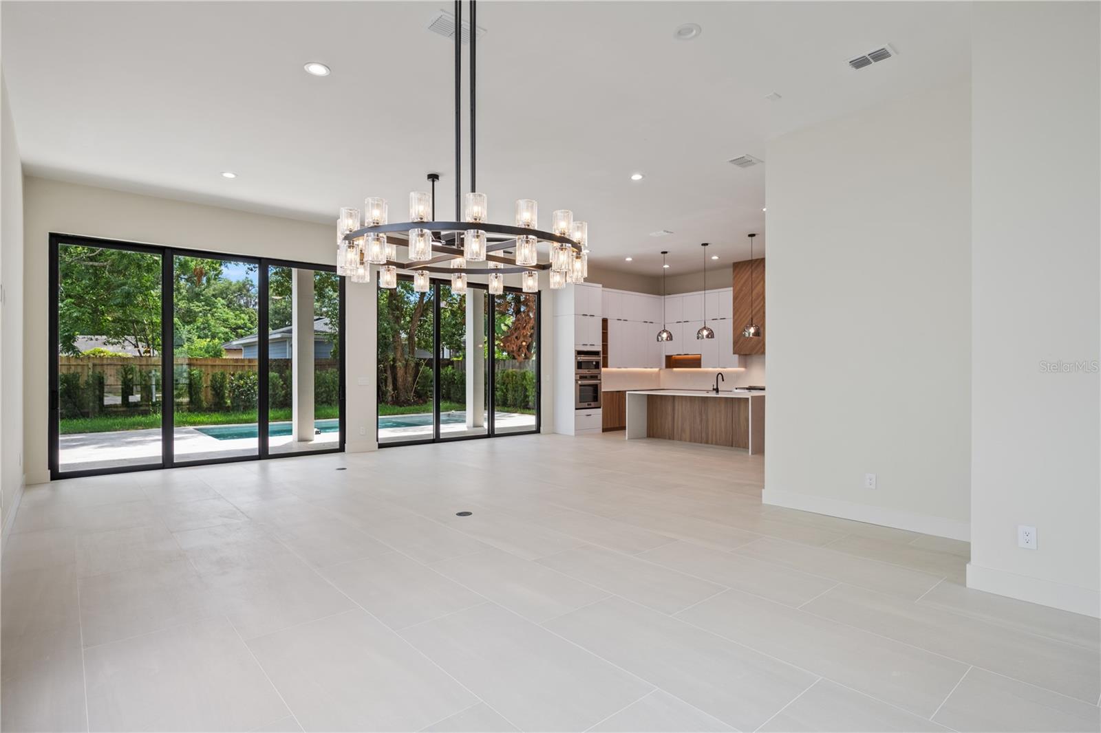 PARK LAKE TERRACE - Residential