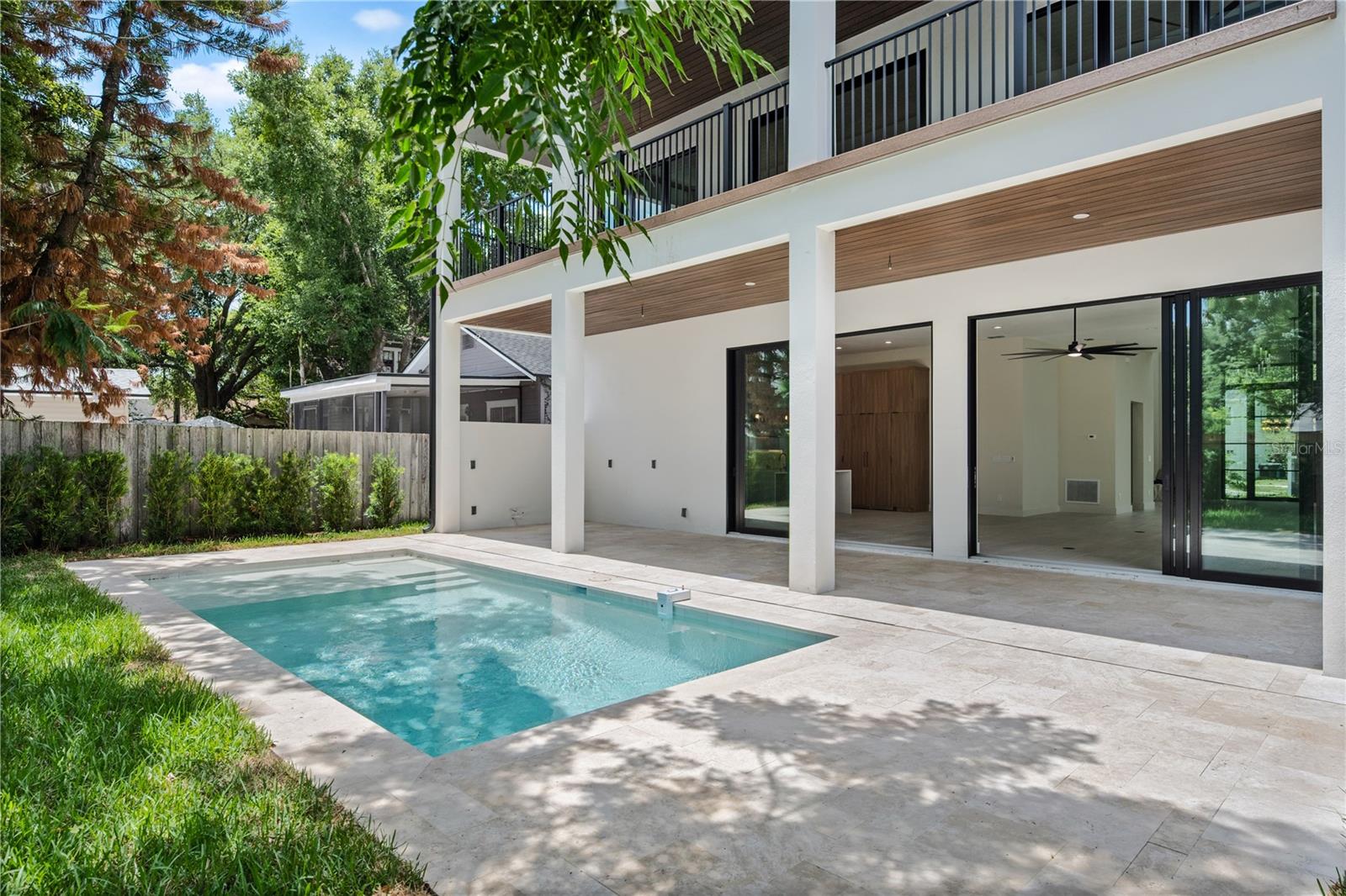 PARK LAKE TERRACE - Residential