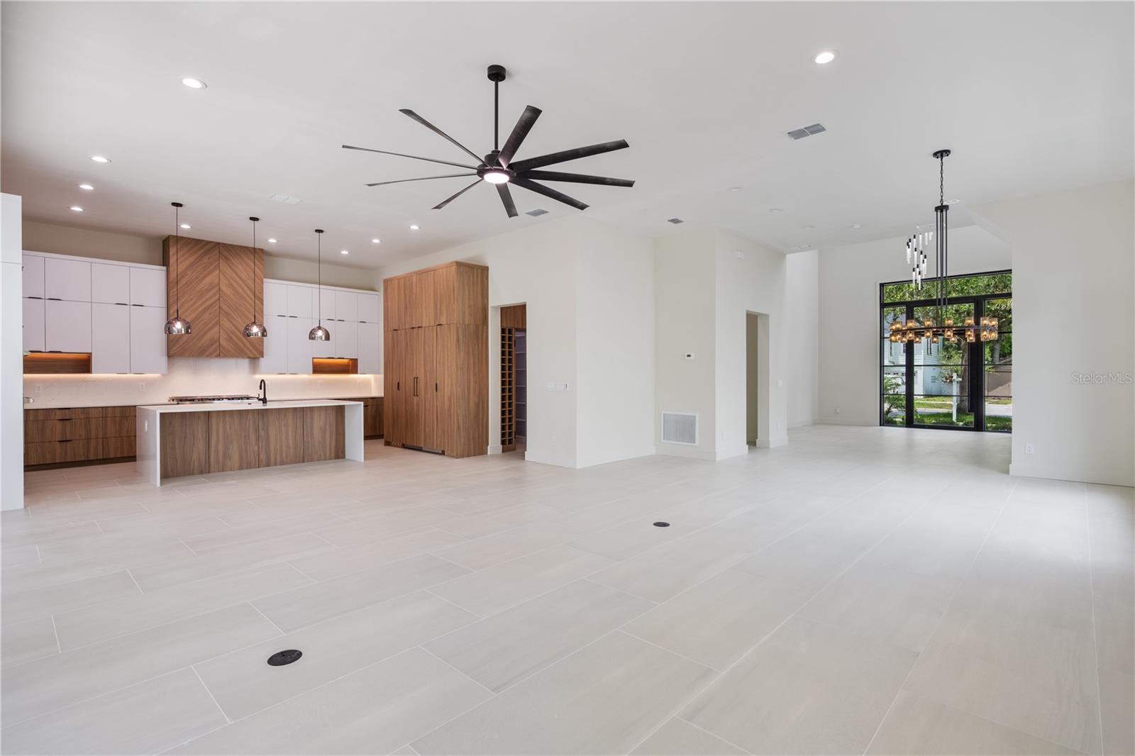 PARK LAKE TERRACE - Residential