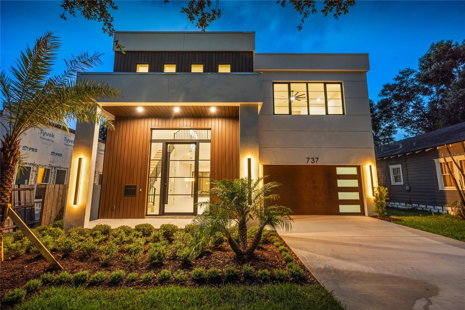 PARK LAKE TERRACE - Residential