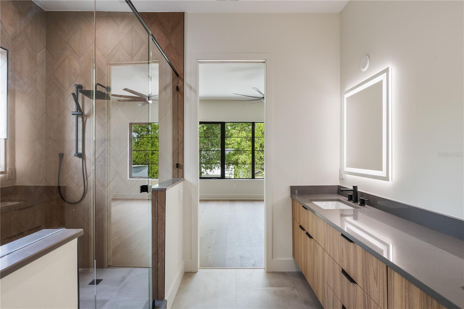PARK LAKE TERRACE - Residential