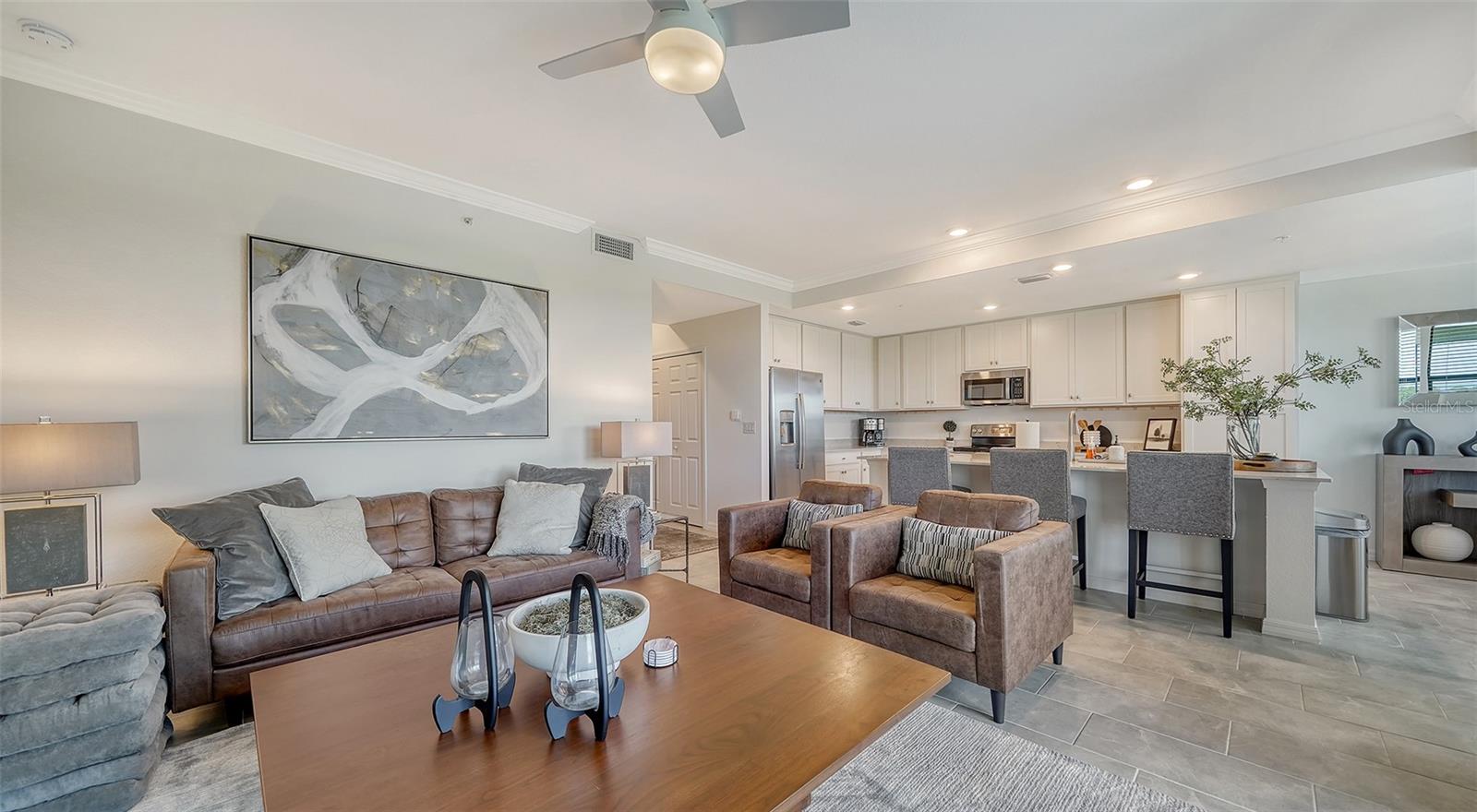 TERRACE VIII AT LAKEWOOD NATIONAL PH I - Residential Lease
