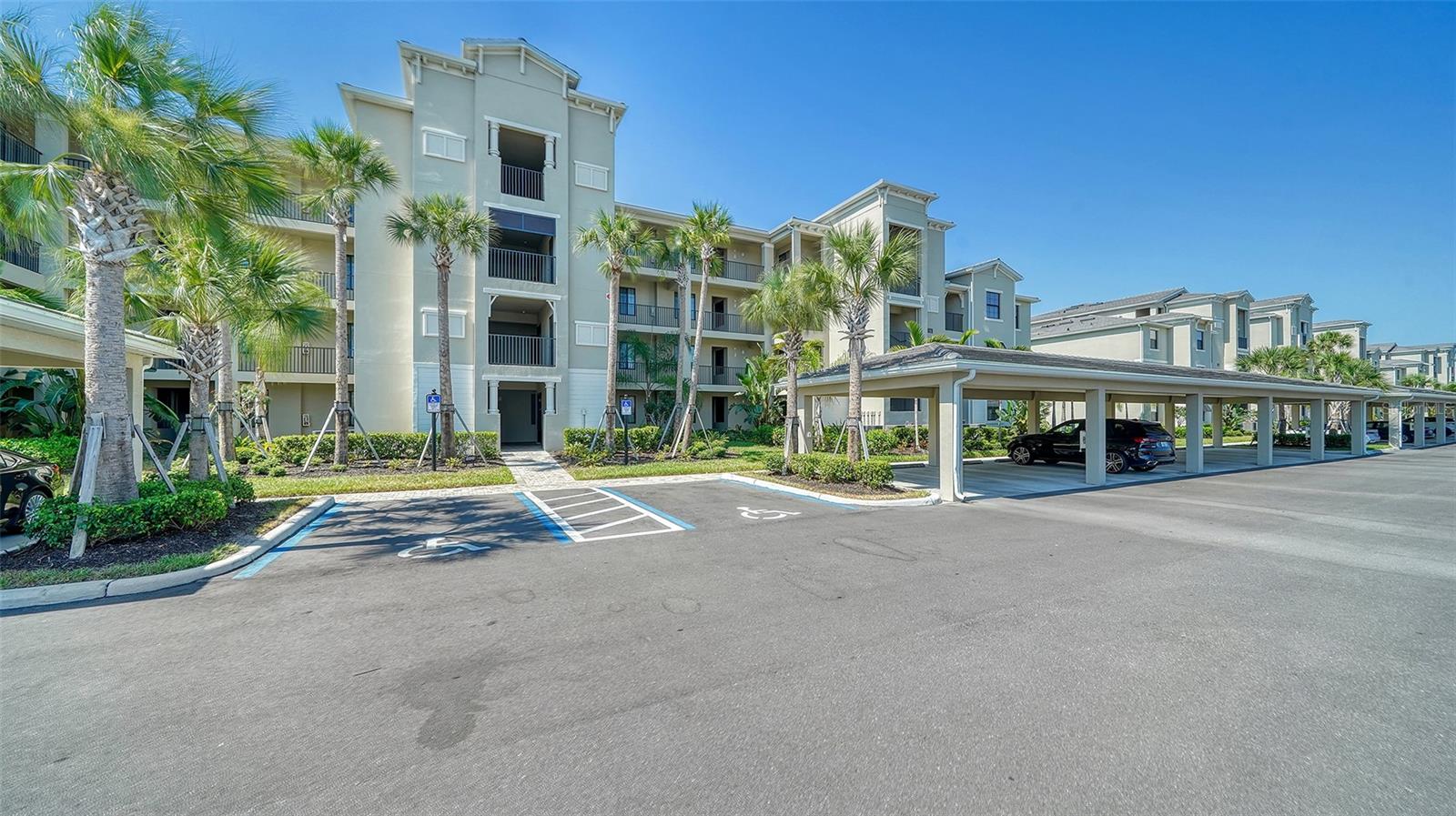 TERRACE VIII AT LAKEWOOD NATIONAL PH I - Residential Lease