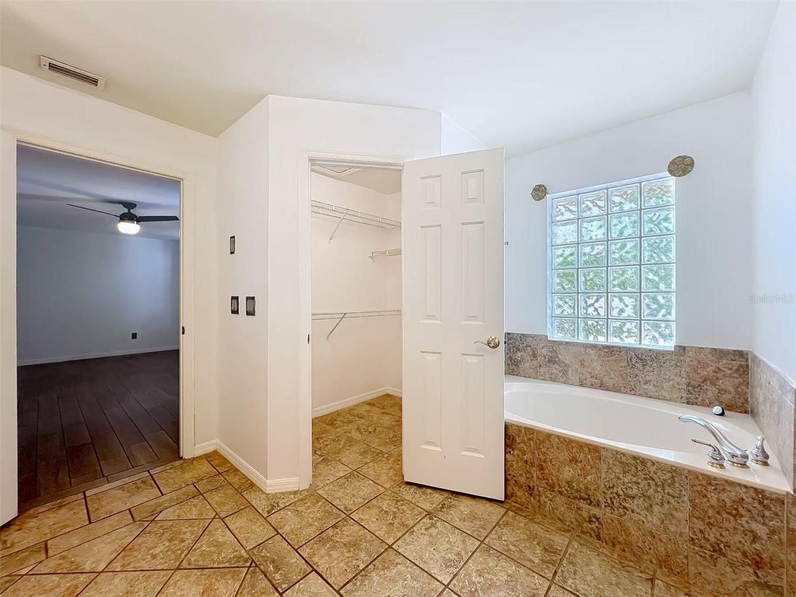 NORTH BAY SECTION 1 - Residential