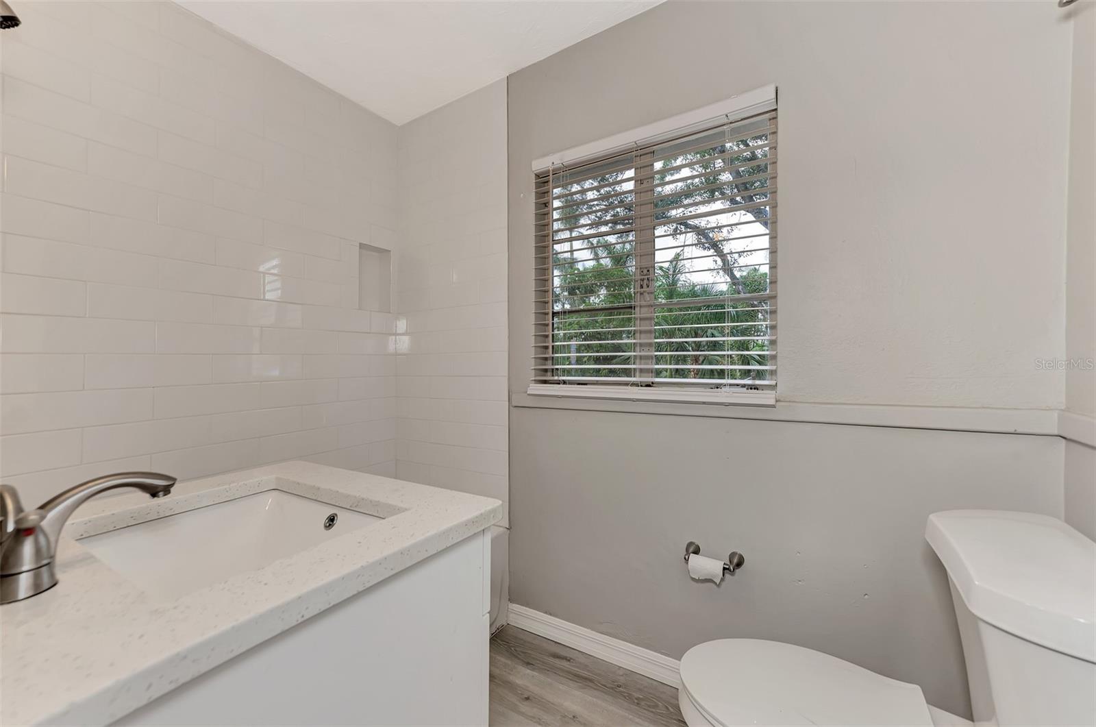 FLOYD & CAMERON SUB - Residential