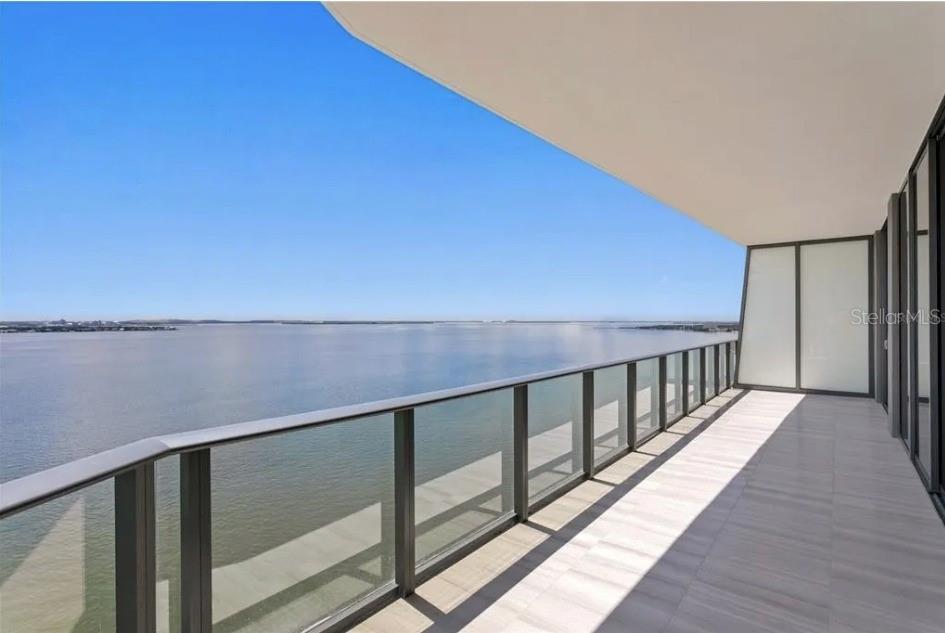 2912 W SANTIAGO STREET 1703