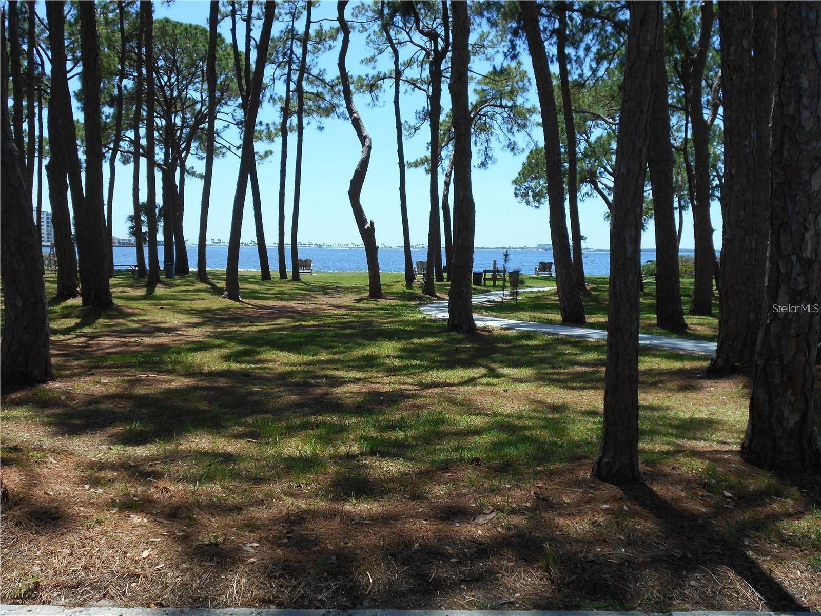 MEDITERRANEAN MANORS - Residential