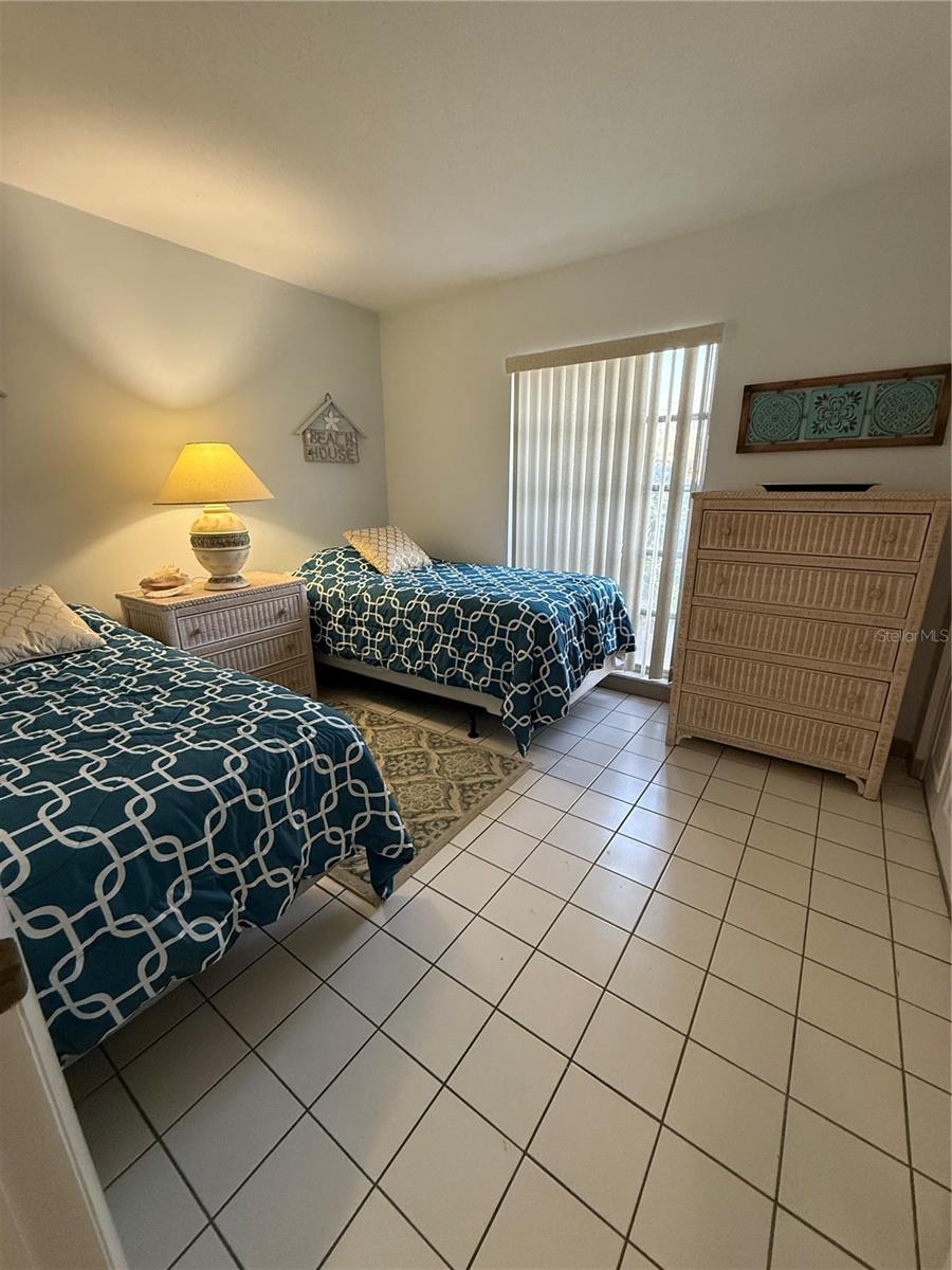 MEDITERRANEAN MANORS - Residential