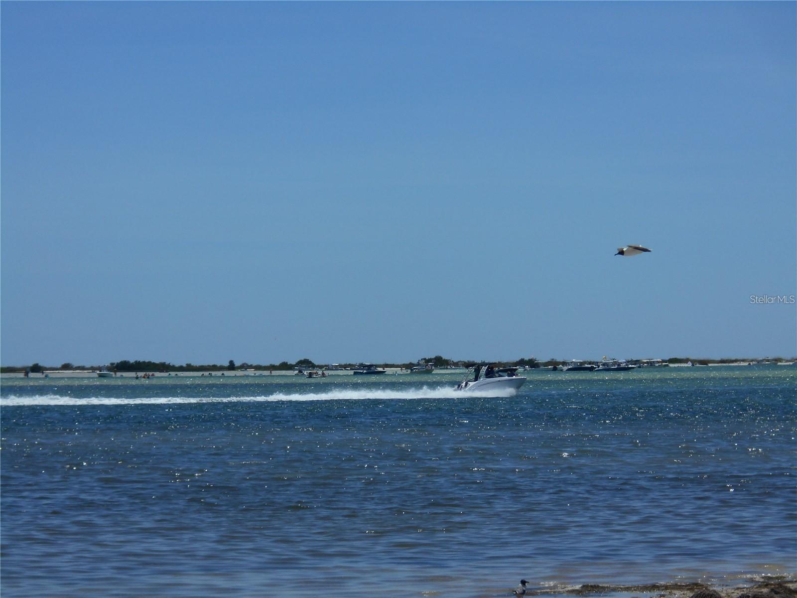 MEDITERRANEAN MANORS - Residential