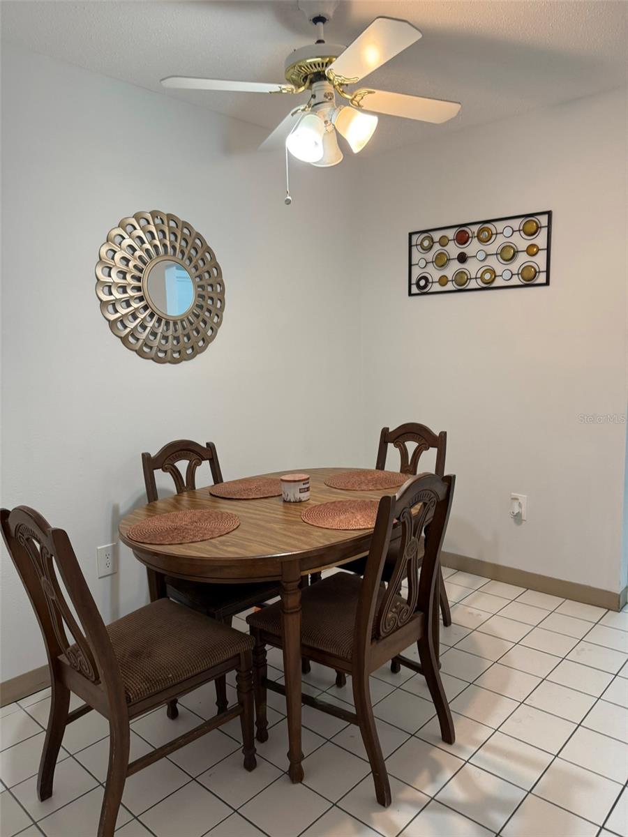 MEDITERRANEAN MANORS - Residential