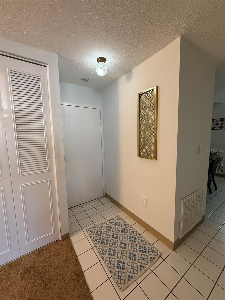 MEDITERRANEAN MANORS - Residential