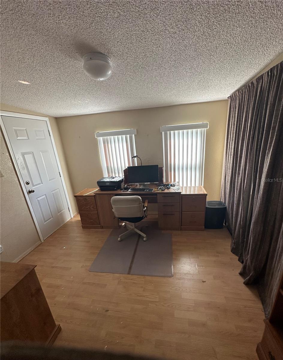 LADY LAKE ORANGE BLOSSOM GARDENS UNIT 08 - Residential