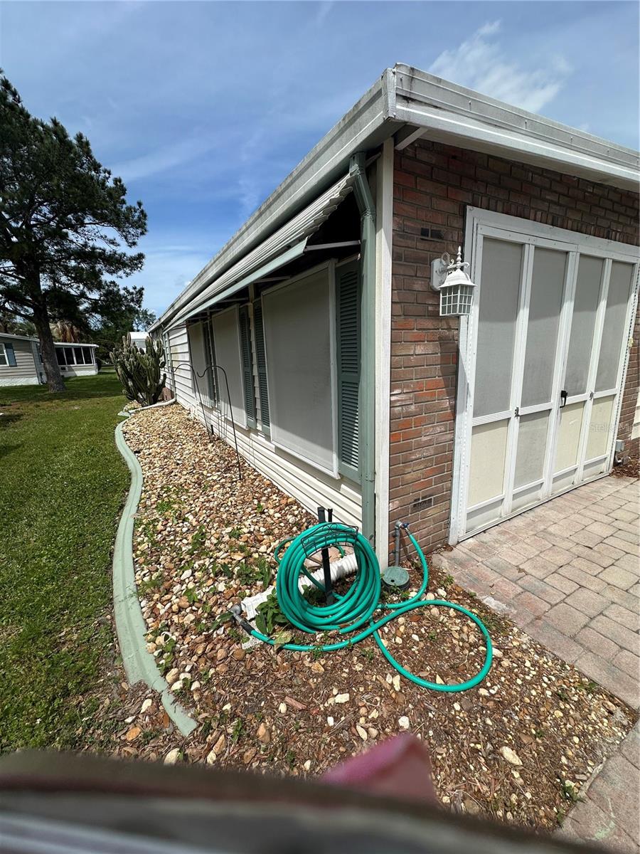 LADY LAKE ORANGE BLOSSOM GARDENS UNIT 08 - Residential