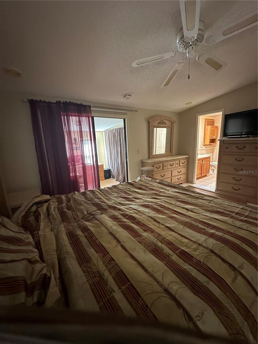 LADY LAKE ORANGE BLOSSOM GARDENS UNIT 08 - Residential