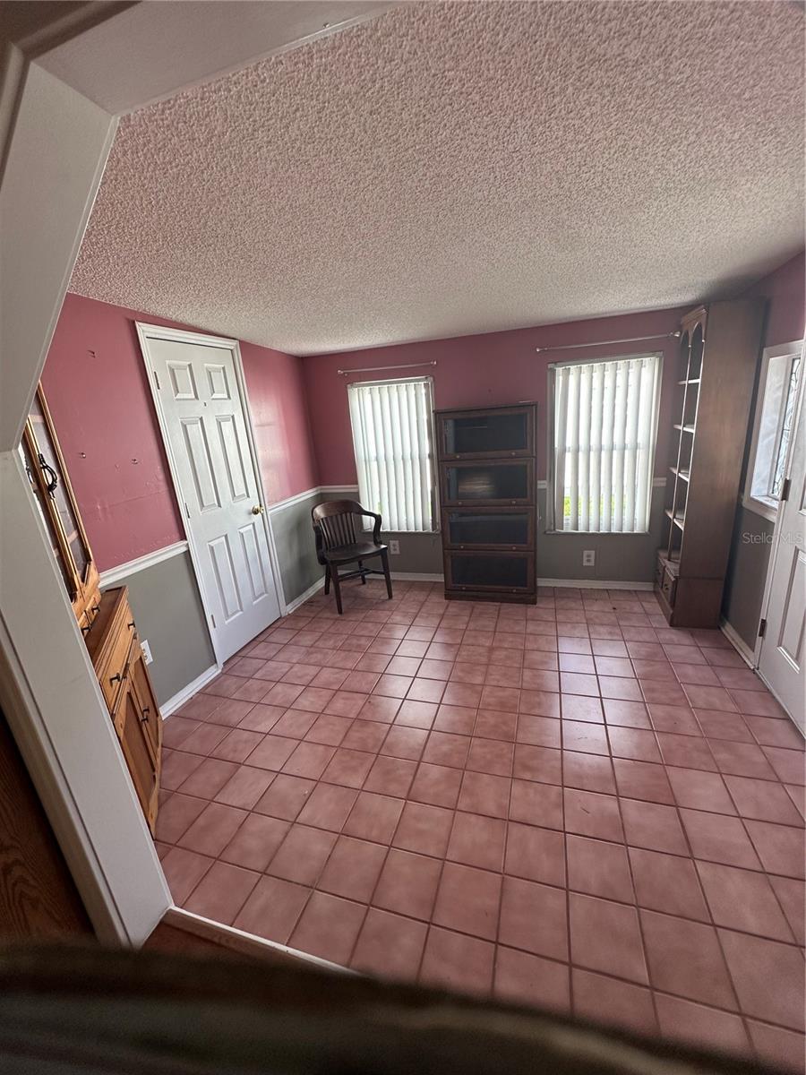 LADY LAKE ORANGE BLOSSOM GARDENS UNIT 08 - Residential