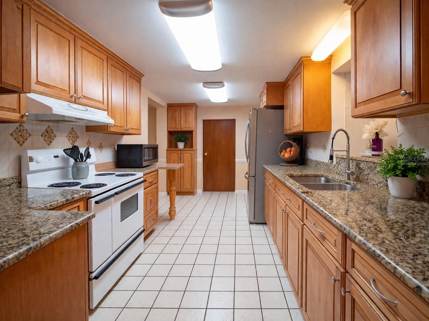 7893 S US HIGHWAY 441