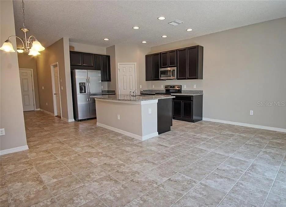 OAK CREEK PRCL 3 - Residential Lease