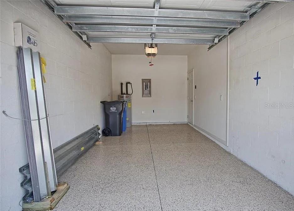 OAK CREEK PRCL 3 - Residential Lease