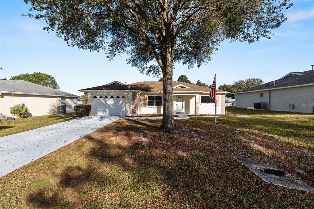 Photo of 9759 SW 97th Street, Ocala, FL 34481 (MLS # OM716176)