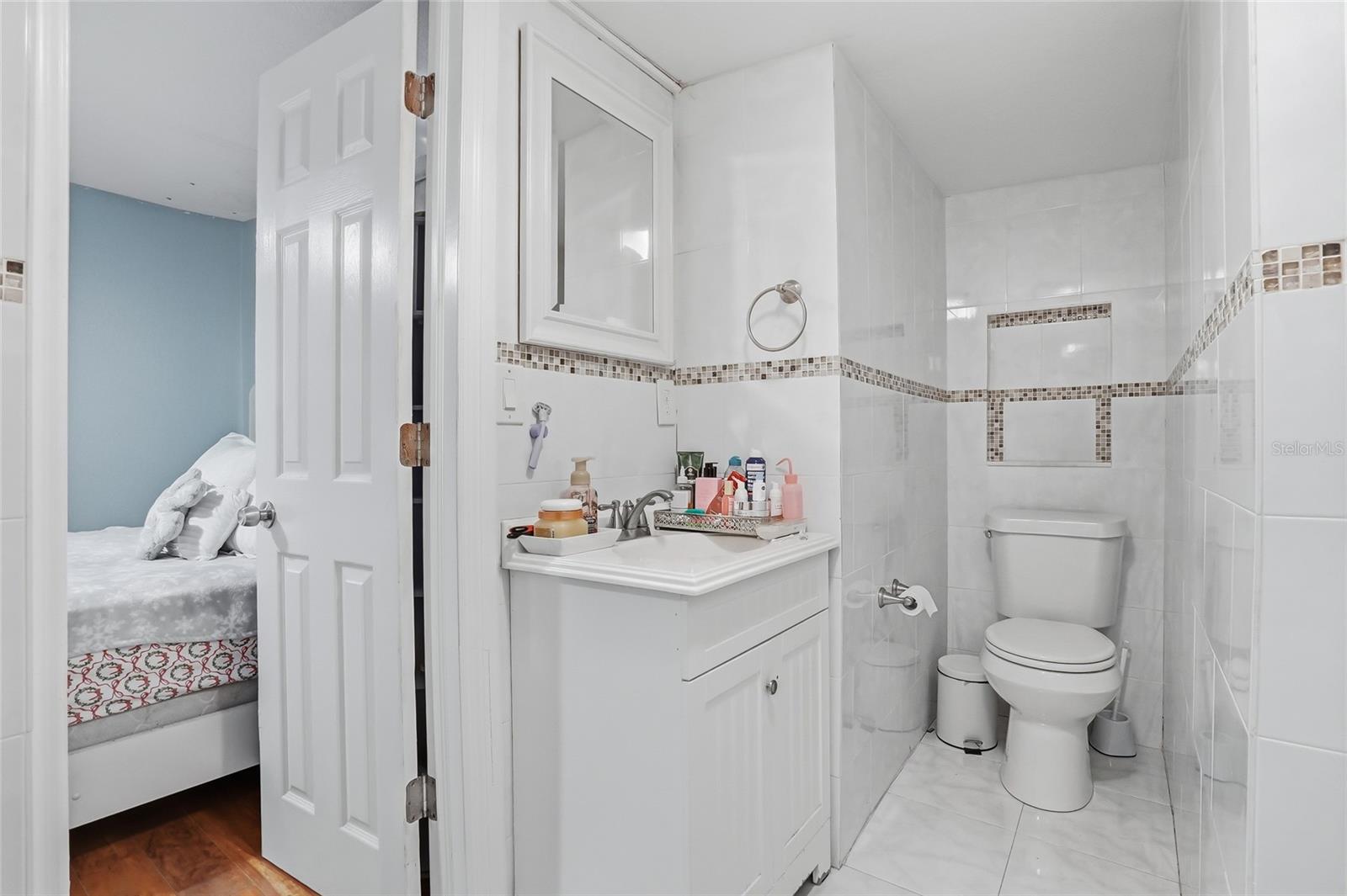 AVONDALE - Residential