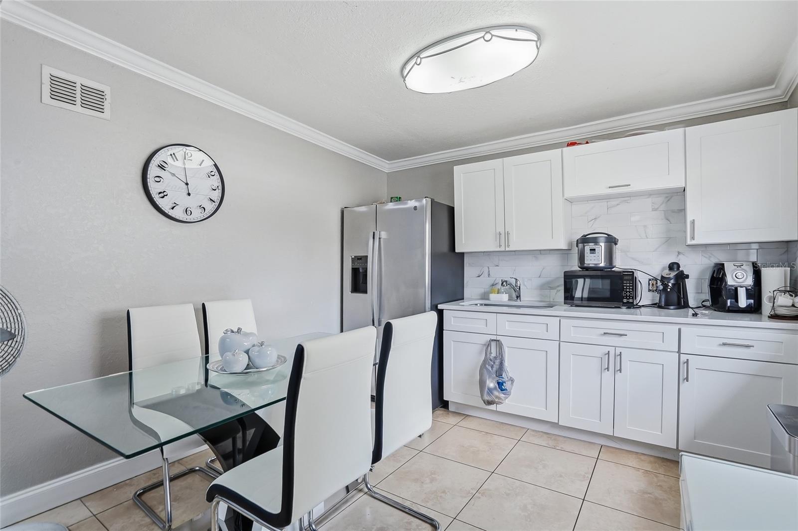 AVONDALE - Residential