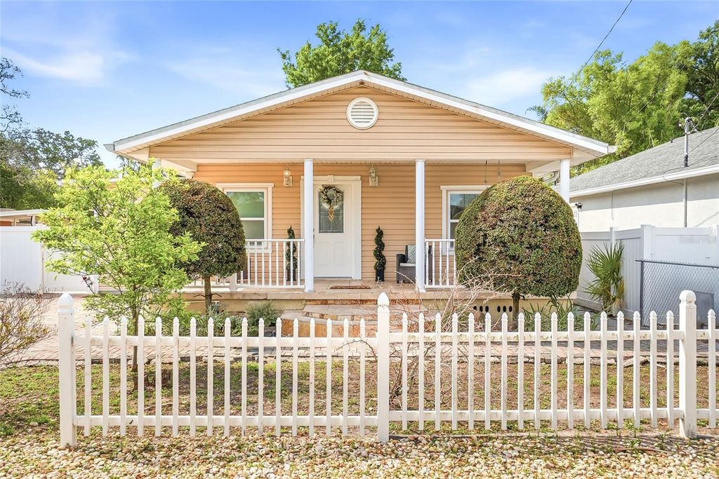 Photo of 3014 W Wilder Avenue, Tampa, FL 33614 (MLS # TB8491741)