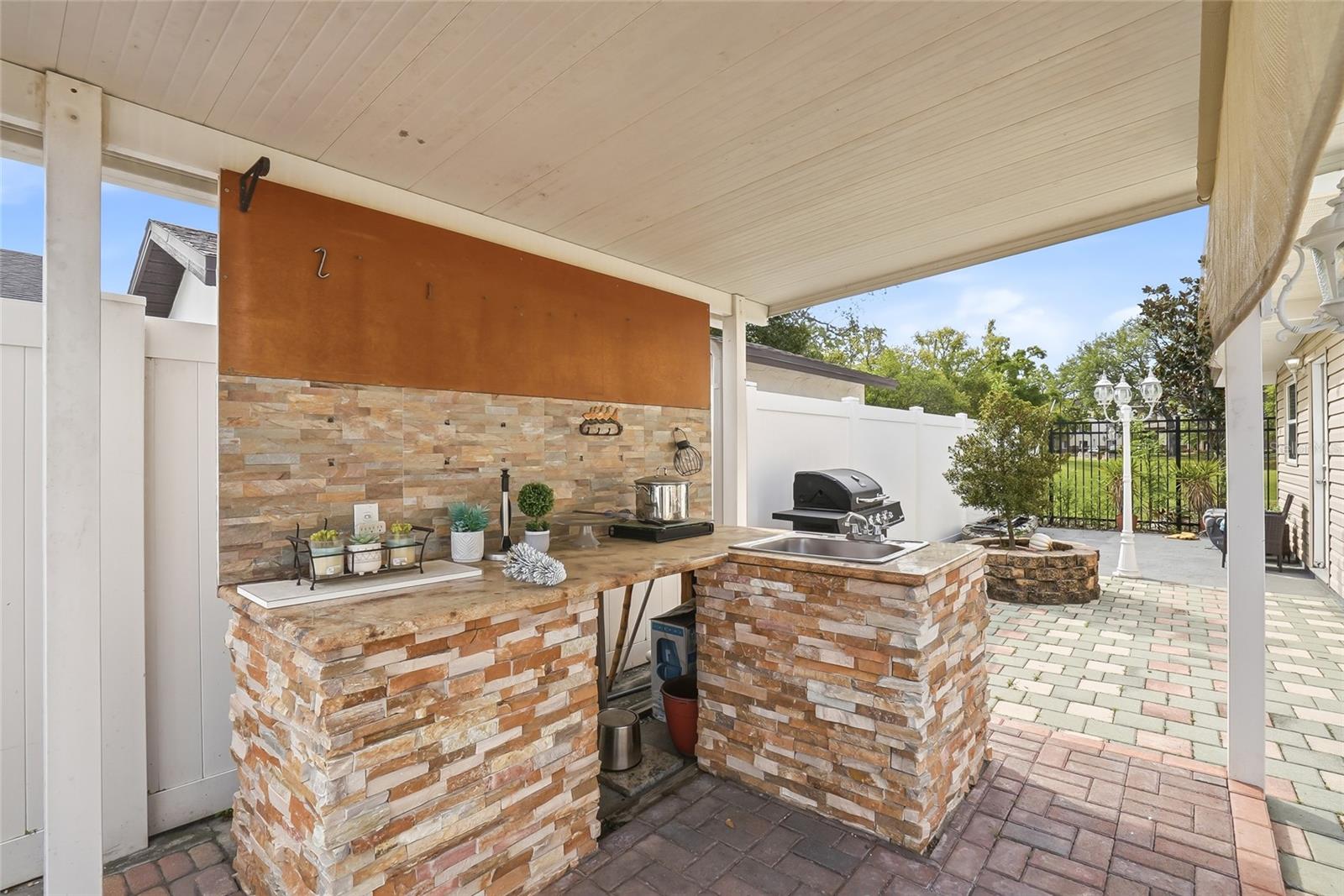 AVONDALE - Residential