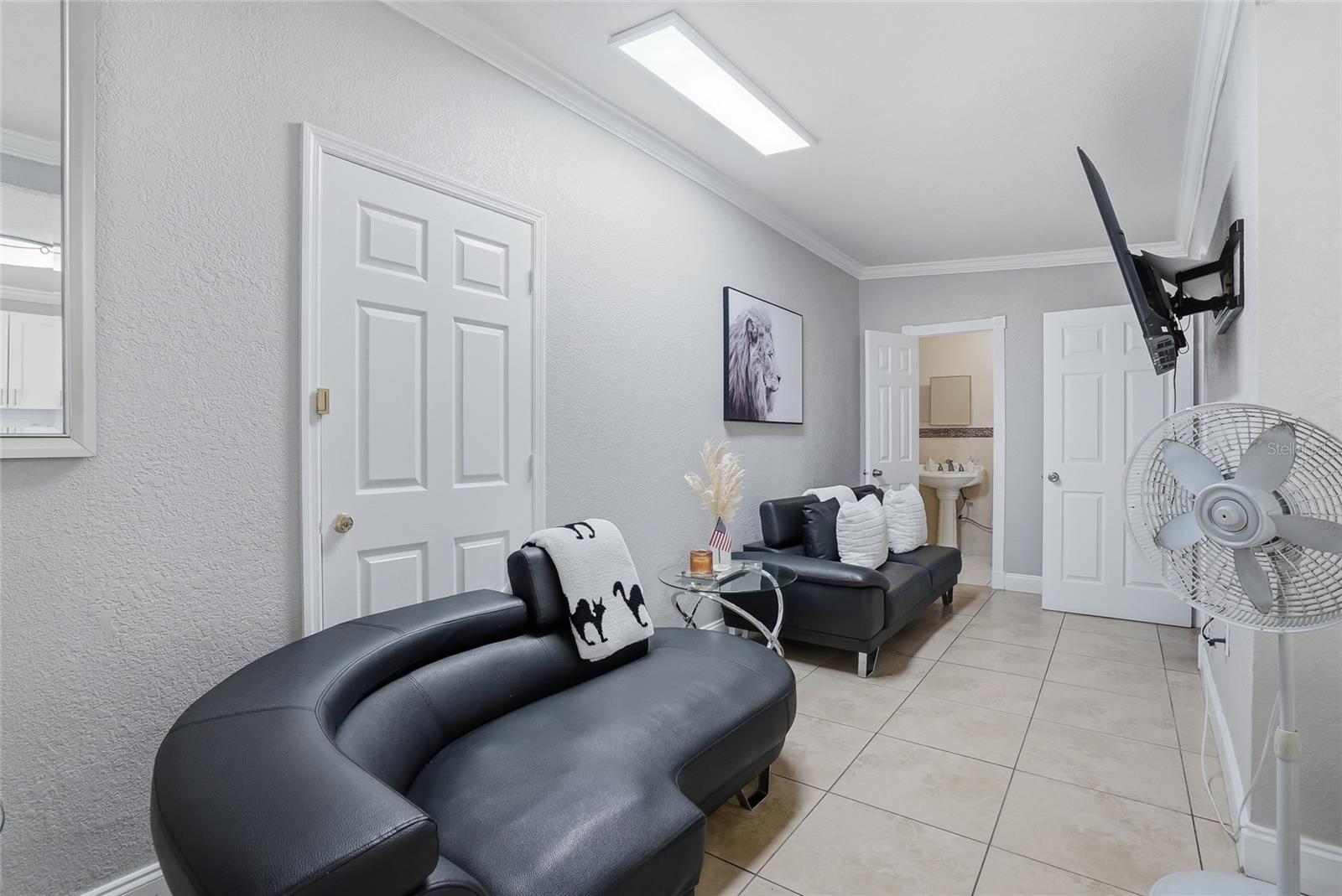 AVONDALE - Residential