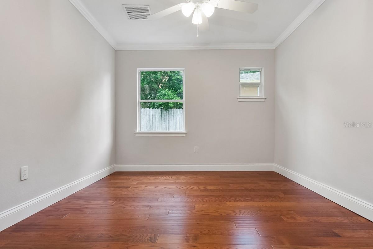 LAKE DAVIS HEIGHTS - Residential Income
