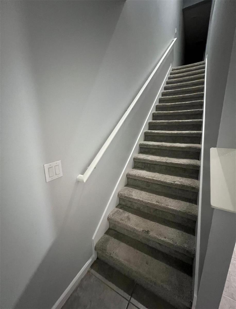 ECON TRLS PH 1 - Residential Lease