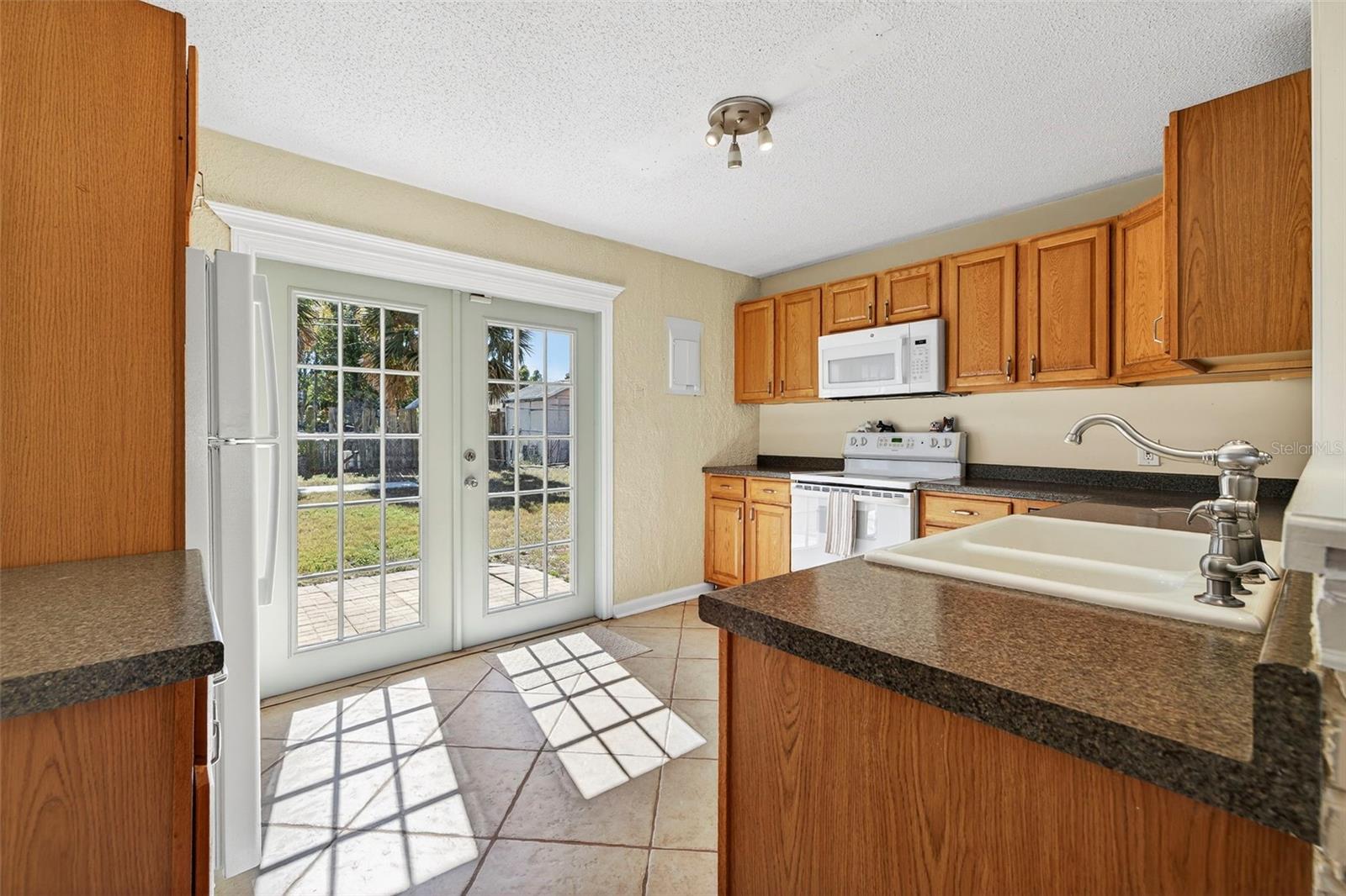 GANDY GARDENS 2 - Residential