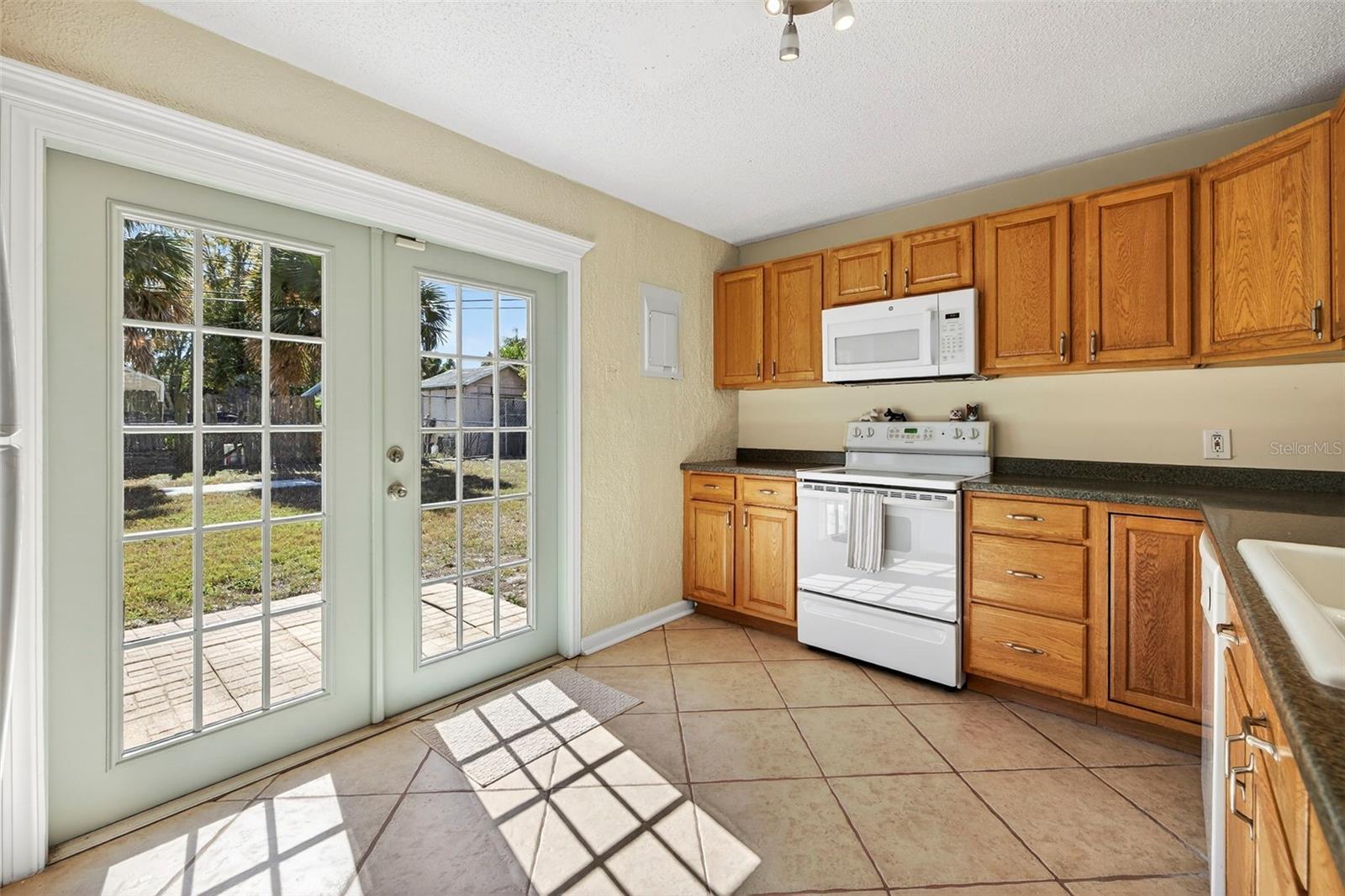 GANDY GARDENS 2 - Residential