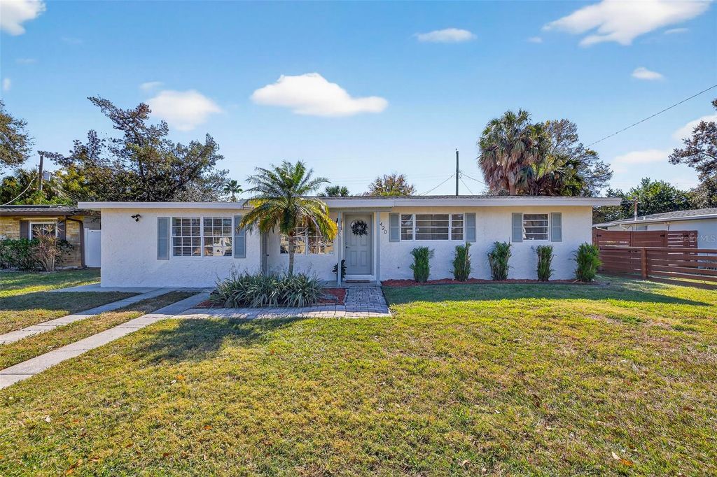 Photo of 4420 W Oklahoma Avenue, Tampa, FL 33616 (MLS # TB8488102)