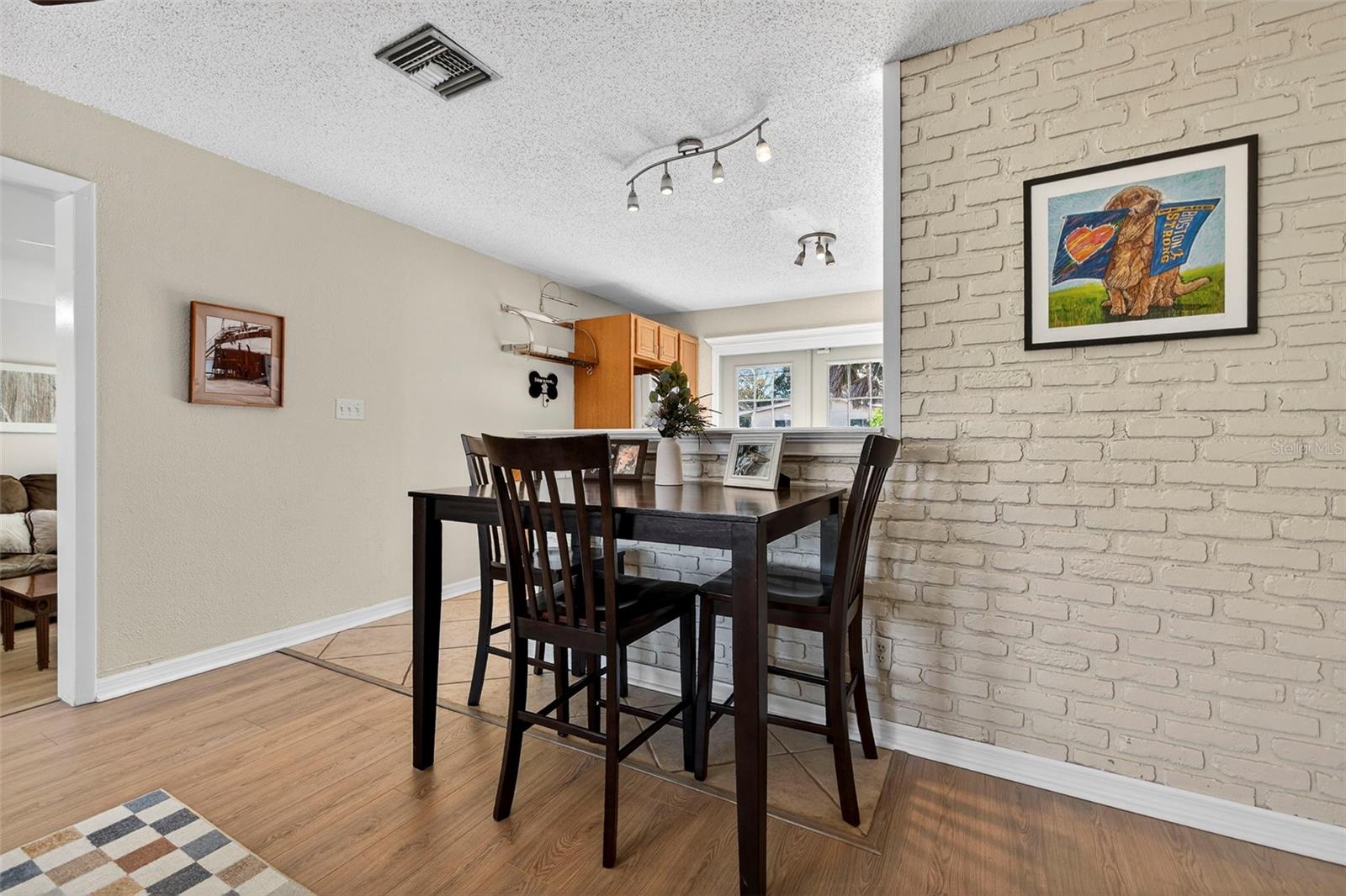 GANDY GARDENS 2 - Residential