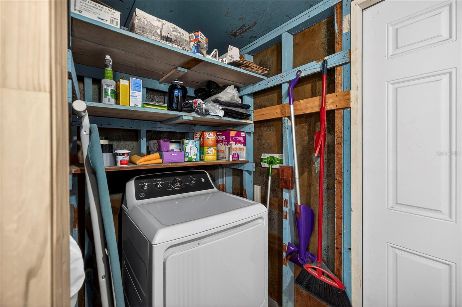 GANDY GARDENS 2 - Residential