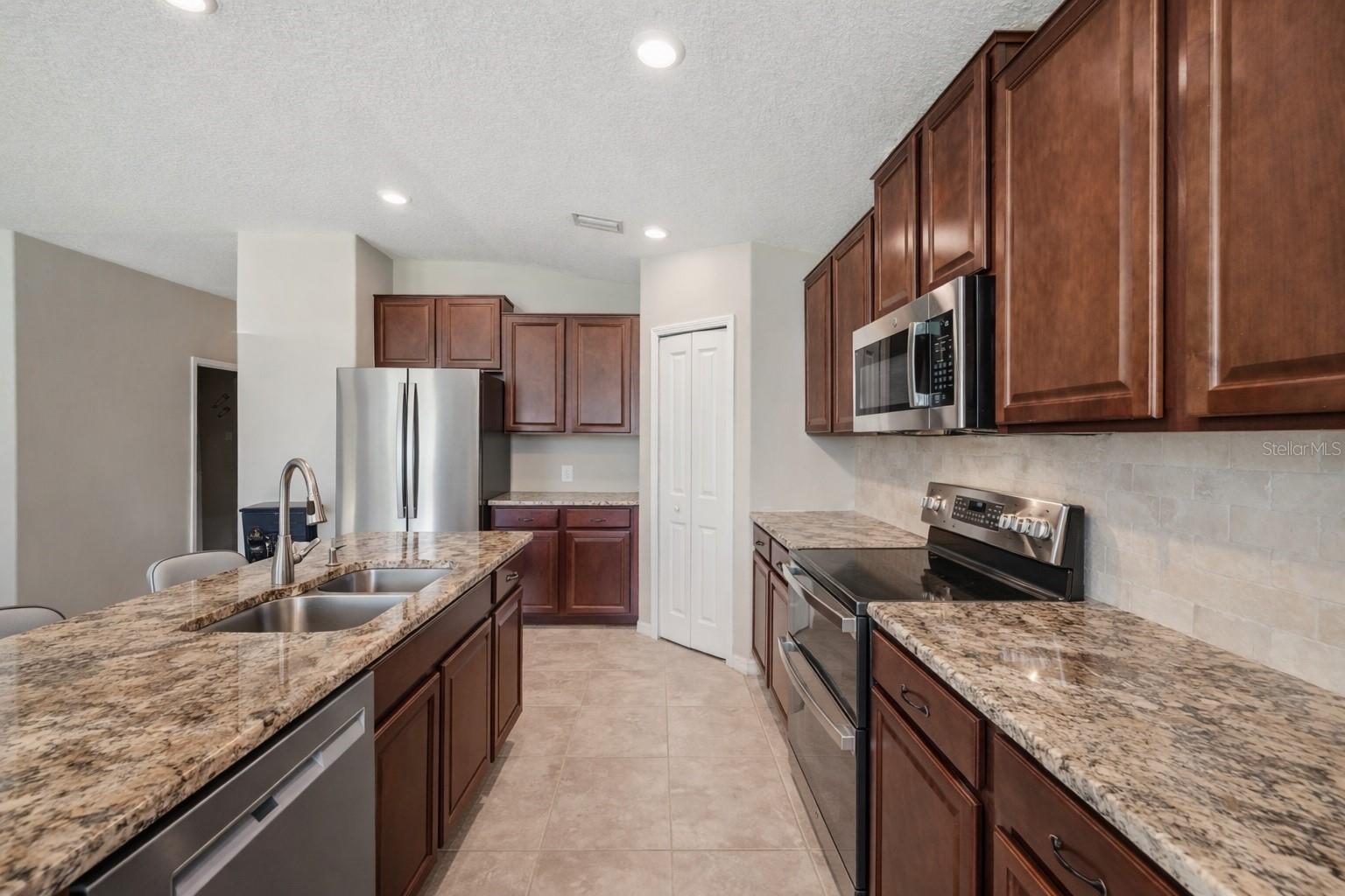 WYNNMERE EAST PH 1 - Residential