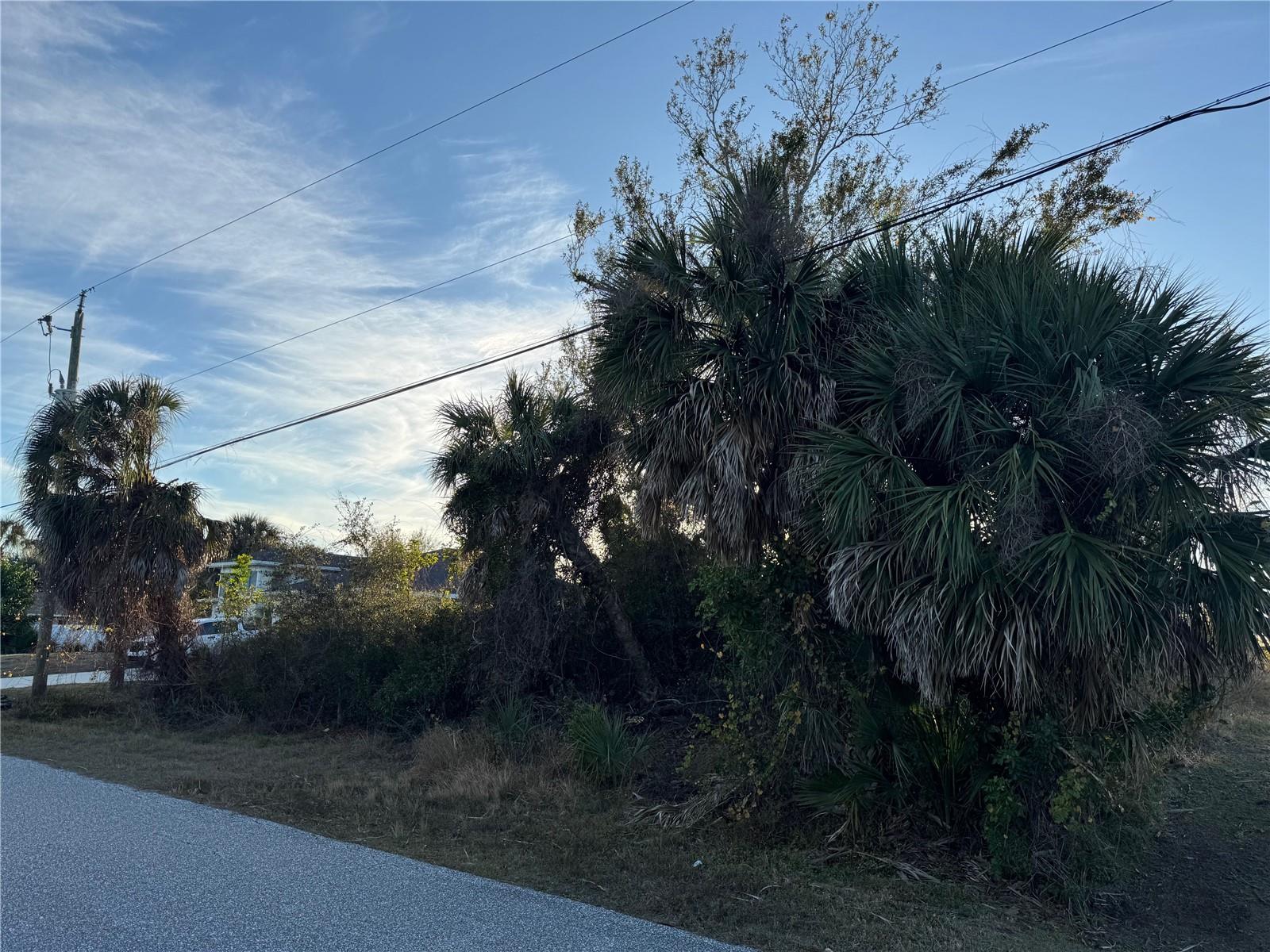 PORT CHARLOTTE SEC 074 - Land