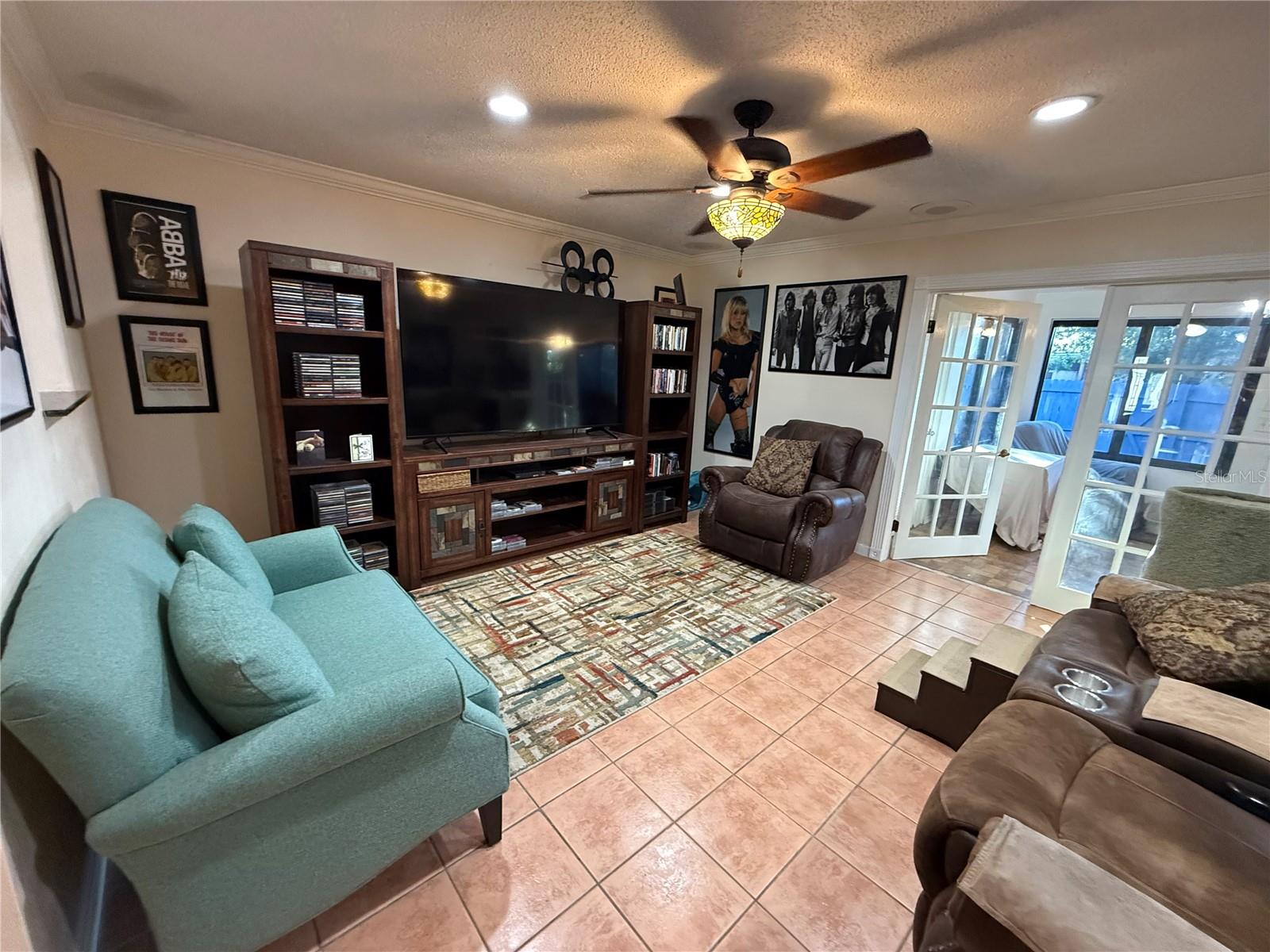 WINDWARD SQUARE SEC 1 - Residential