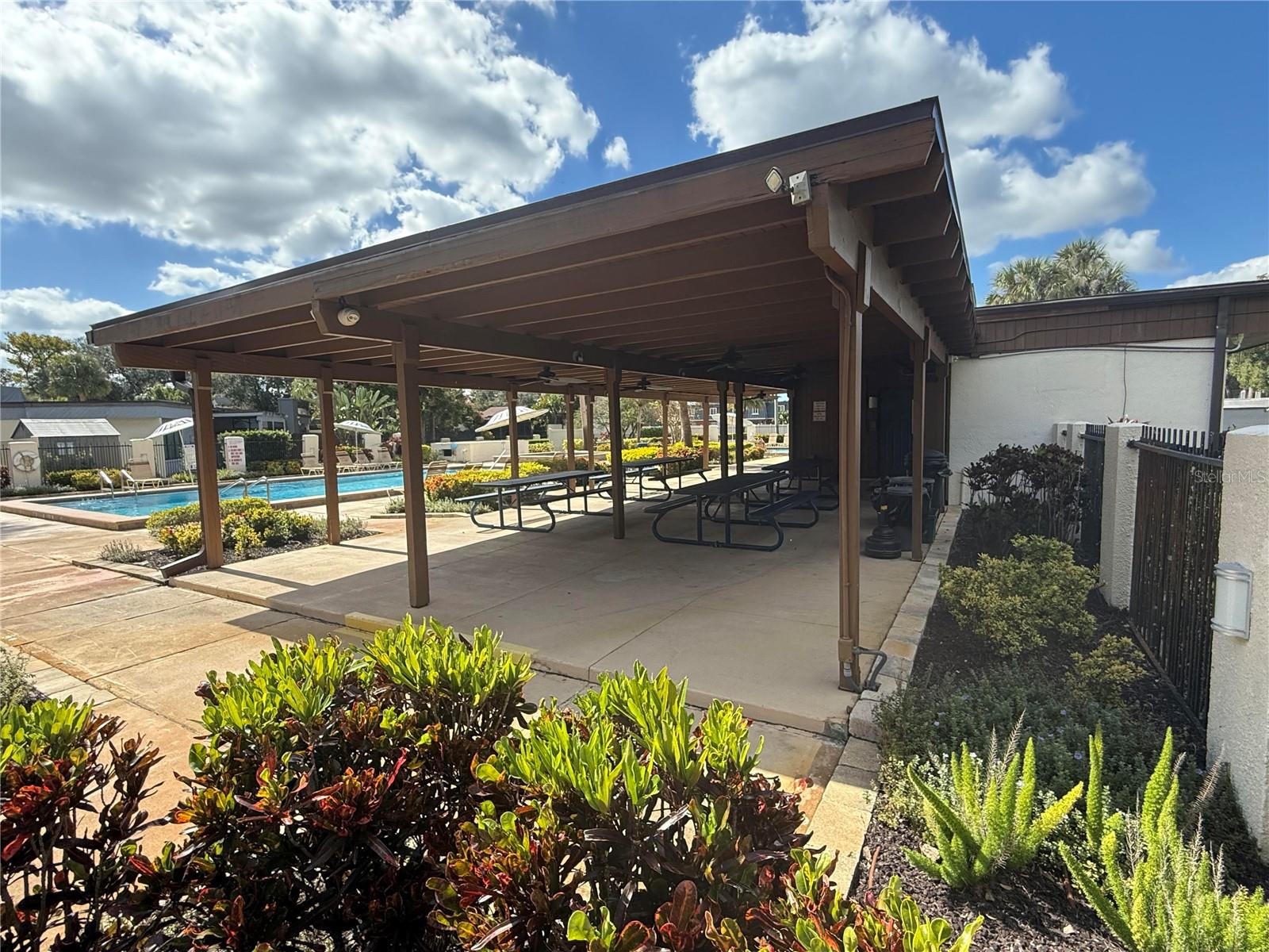 WINDWARD SQUARE SEC 1 - Residential